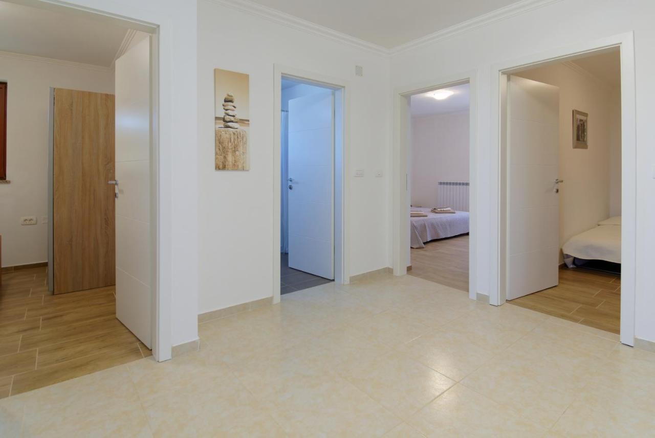 Apartments Belvedere By Rent Istria Plovanija Экстерьер фото
