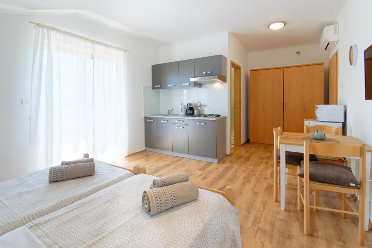 Apartments Belvedere By Rent Istria Plovanija Экстерьер фото