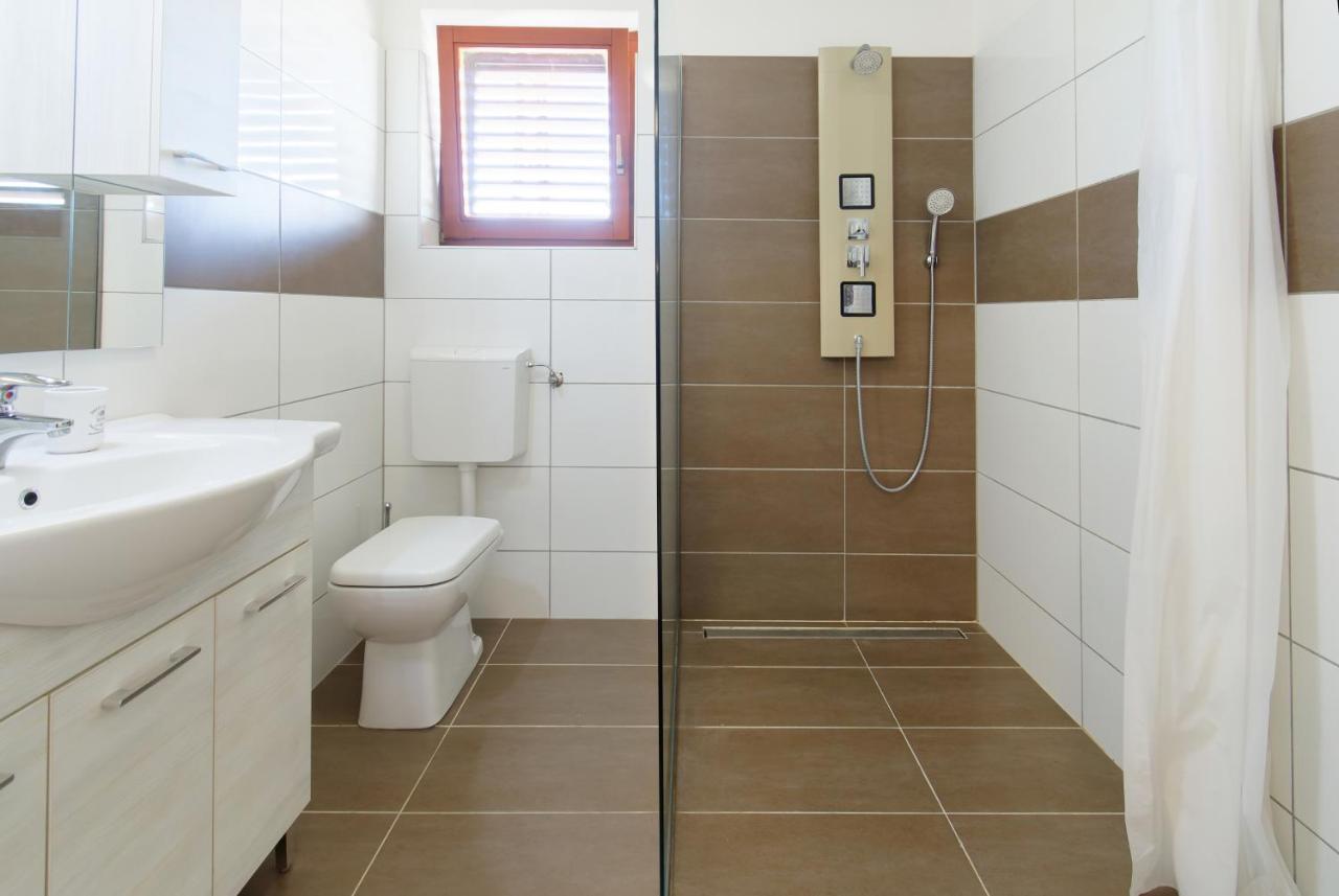Apartments Belvedere By Rent Istria Plovanija Экстерьер фото