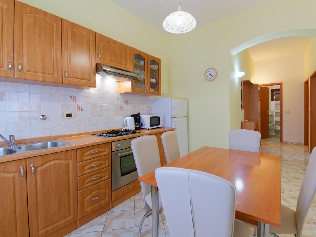 Apartments Belvedere By Rent Istria Plovanija Экстерьер фото
